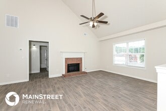 1599 Queen Elizabeth Dr in Locust Grove, GA - Building Photo - Building Photo