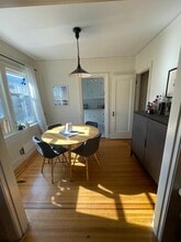 1086 W 10th Ave in Vancouver, BC - Building Photo - Building Photo
