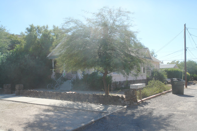 725 N 2nd Ave in Tucson, AZ - Foto de edificio - Building Photo