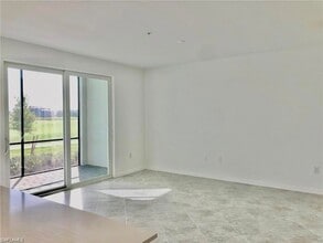 15960 Grassland Ln, Unit 1 in Punta Gorda, FL - Foto de edificio - Building Photo