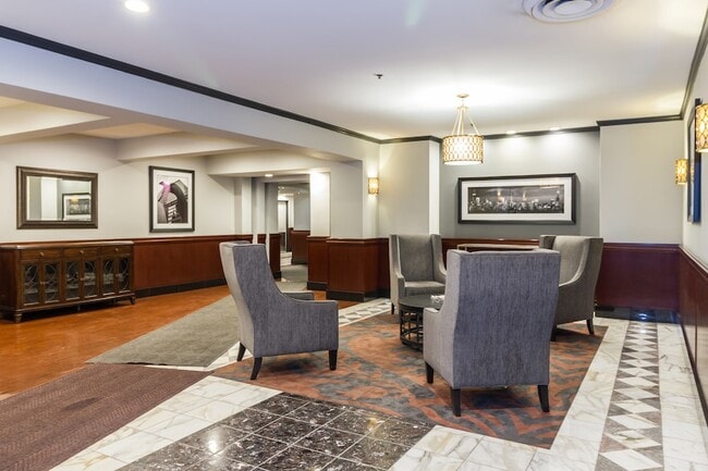 40 E 9th St, Unit 707 in Chicago, IL - Building Photo - Building Photo