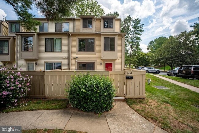 property at 9453 Chadburn Pl