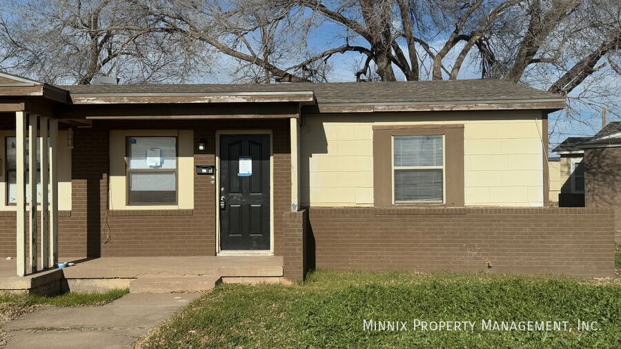 4104 35th St in Lubbock, TX - Foto de edificio