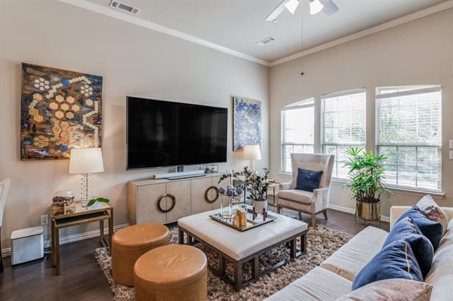 2563 Sarah Ln in The Colony, TX - Building Photo - Building Photo