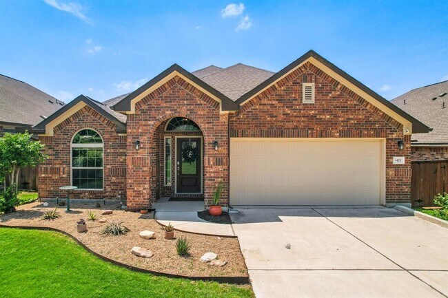 1421 Morning View Rd in Andice, TX - Building Photo - Building Photo