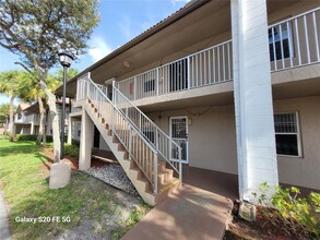 8820 Royal Palm Blvd, Unit 102 in Coral Springs, FL - Building Photo - Building Photo