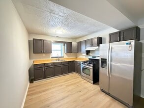 2729 New Jersey St in Lake Station, IN - Building Photo - Building Photo