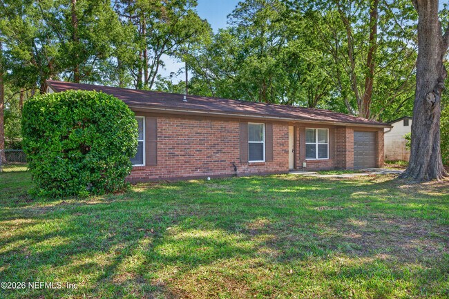 1675 Mary Beth Dr in Middleburg, FL - Building Photo - Building Photo