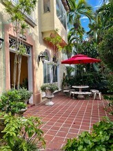 1361 Meridian Ave in Miami Beach, FL - Building Photo - Building Photo