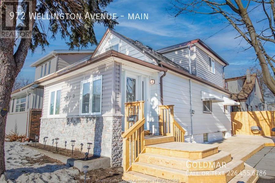 972 Wellington Ave in Windsor, ON - Building Photo