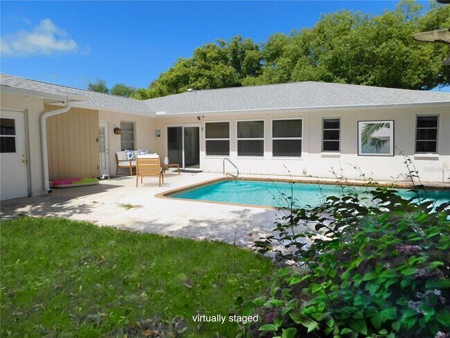 2961 Valencia Rd in Venice, FL - Building Photo - Building Photo