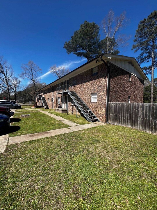 3518 Arapaho Trail in Little Rock, AR - Building Photo