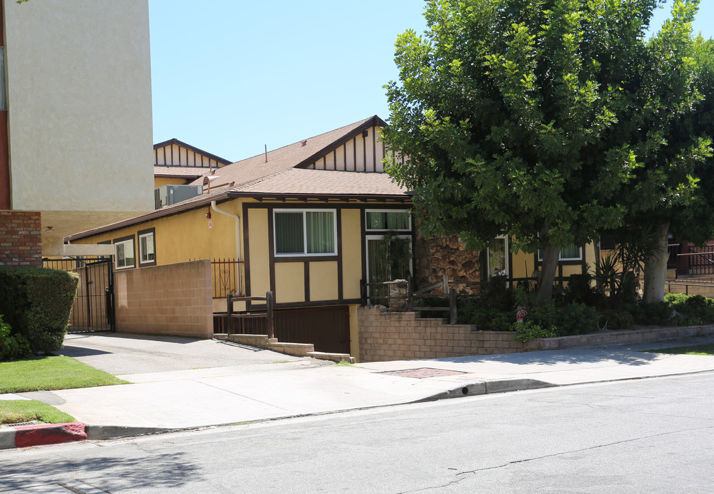 510 N Kenwood St in Glendale, CA - Building Photo