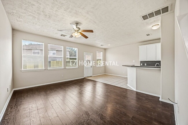 14322 Mooreview Ln in Houston, TX - Building Photo - Building Photo