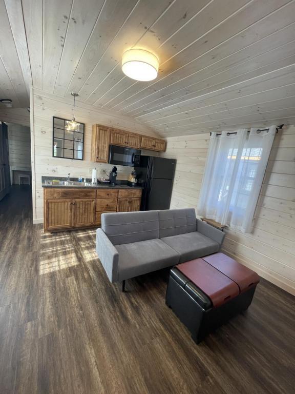 13 Autumn Ln in Sebago, ME - Building Photo - Building Photo