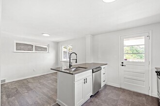 349 Virginia Ave in Pittsburgh, PA - Building Photo - Building Photo