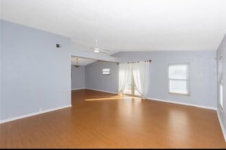 4431 Doris Dr in New Smyrna Beach, FL - Building Photo - Building Photo