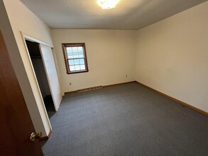 169 Main Street in Charlestown, NH - Building Photo - Interior Photo