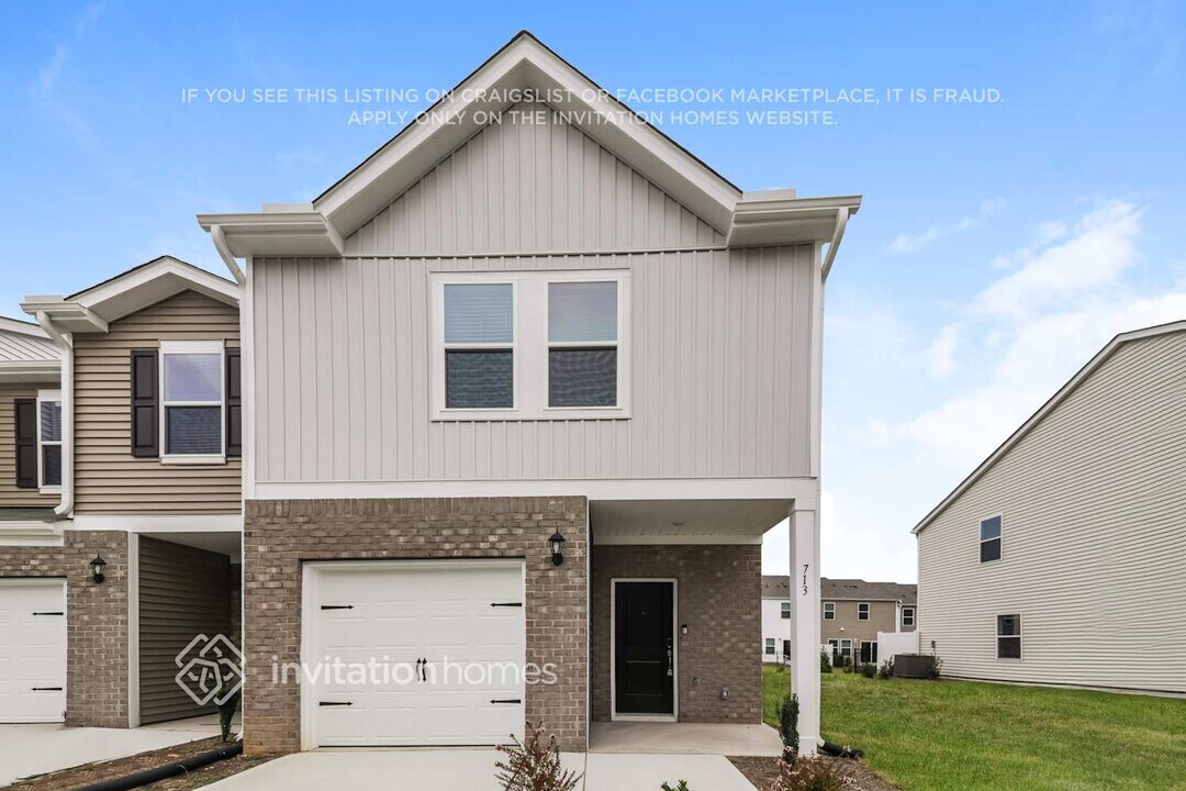 713 Hilton Pk Lp in Knightdale, NC - Building Photo