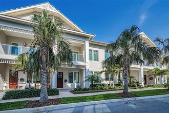 15 Palm Ter. in Belleair, FL - Building Photo - Building Photo