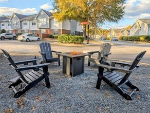 University Suites in Raleigh, NC - Building Photo - Building Photo