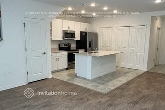 9306 Cadence Ct in Ft. Myers, FL - Building Photo - Building Photo