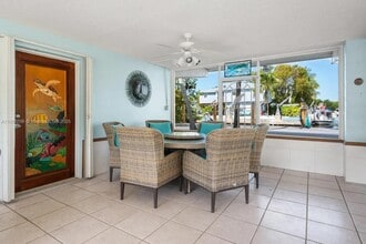23 Harbor Dr in Key Largo, FL - Building Photo - Building Photo