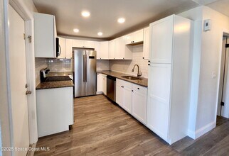 122 Atlas Ln in Satellite Beach, FL - Building Photo - Building Photo