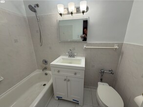 55 Austin Pl in Staten Island, NY - Building Photo - Building Photo