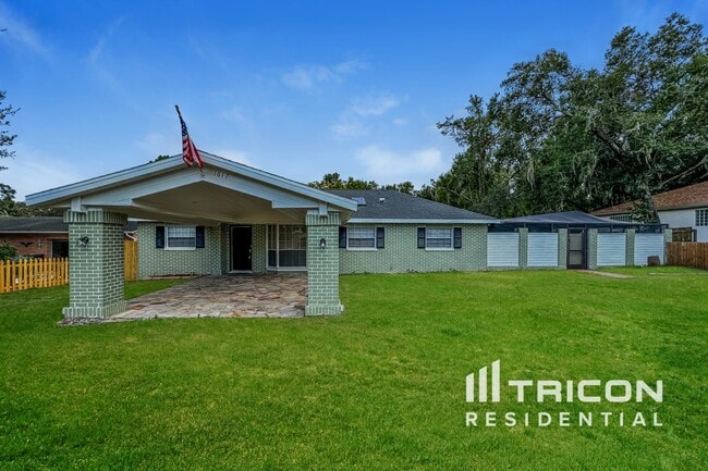 property at 1617 Alder Way