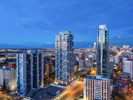 Citizen on Jasper in Edmonton, AB - Building Photo