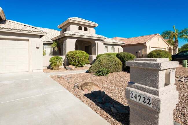 property at 24722 S Briarcrest Dr