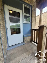 4933 N Whipple St, Unit 1S in Chicago, IL - Building Photo - Building Photo