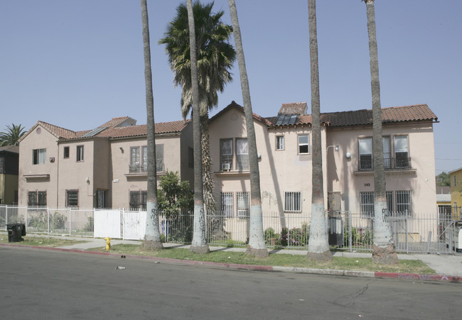 145 S Westmoreland Ave in Los Angeles, CA - Building Photo - Building Photo