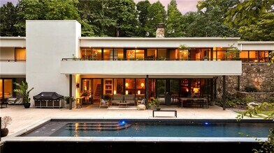 1640 Winterthur Close NW in Atlanta, GA - Building Photo - Building Photo