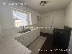 2410 Parker St in North Little Rock, AR - Building Photo - Building Photo
