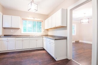 14441 Superior Ave in Cleveland Heights, OH - Building Photo - Building Photo