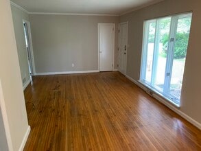 724 Vanderbrook Rd in Charlotte, NC - Building Photo - Building Photo