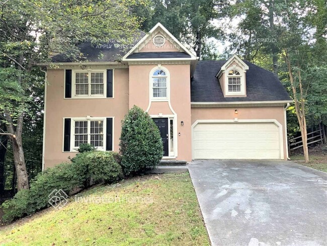 225 Tennis Ct Ln