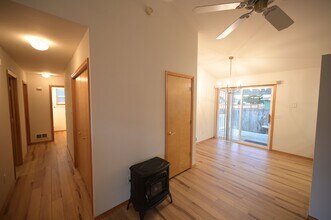 502 W Summer Breeze Ln in Sequim, WA - Building Photo - Building Photo