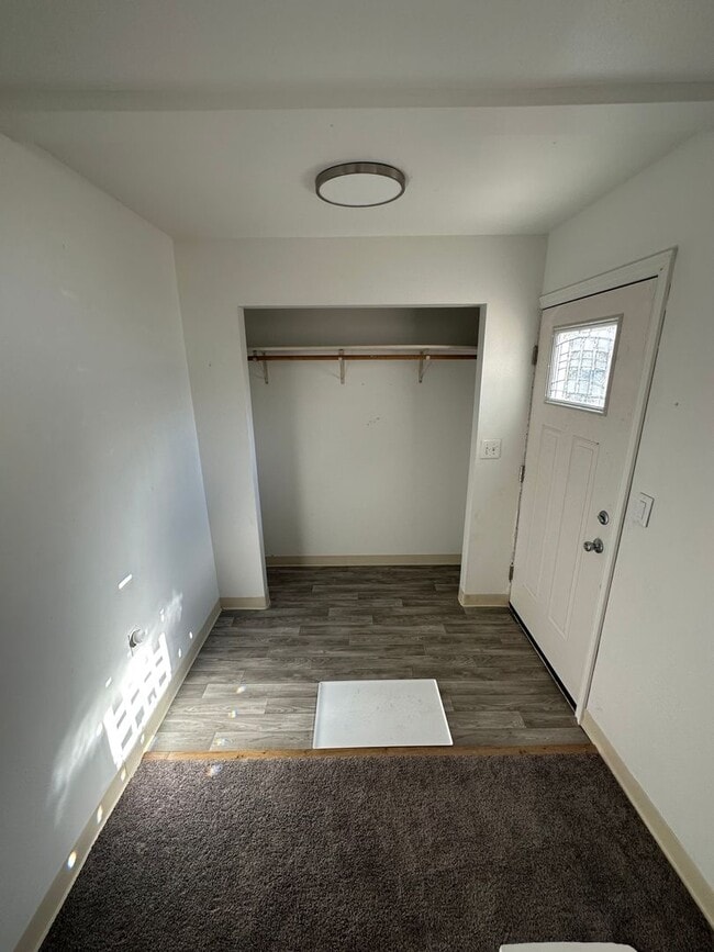 2551 W Snowcrest Dr in Wasilla, AK - Building Photo - Building Photo