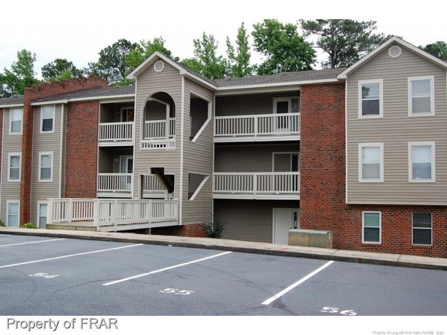 663 Bartons Landing Pl in Fayetteville, NC - Building Photo - Building Photo
