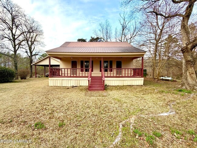 8223 Center Hill Rd in Meridian, MS - Building Photo - Building Photo
