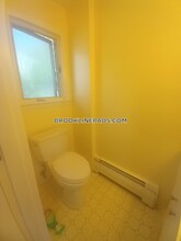 165 Grove St-Unit -TH in Brookline, MA - Foto de edificio - Building Photo