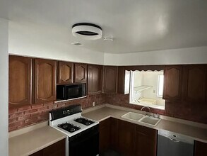 2102 W Minnezona Ave in Phoenix, AZ - Building Photo - Building Photo