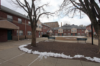 University City Townhomes in Philadelphia, PA - Building Photo - Building Photo