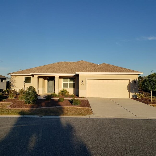 8912 SW 101st Cir in Ocala, FL - Foto de edificio - Building Photo