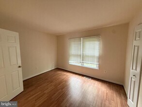 15066 Maple Glen Ct in Montclair, VA - Building Photo - Building Photo