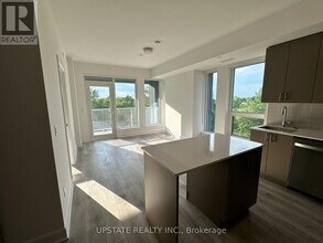 3240-3240 William Coltson Ave in Oakville, ON - Building Photo - Building Photo