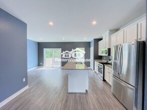 943 Centurion Cir in Chesapeake, VA - Building Photo - Building Photo
